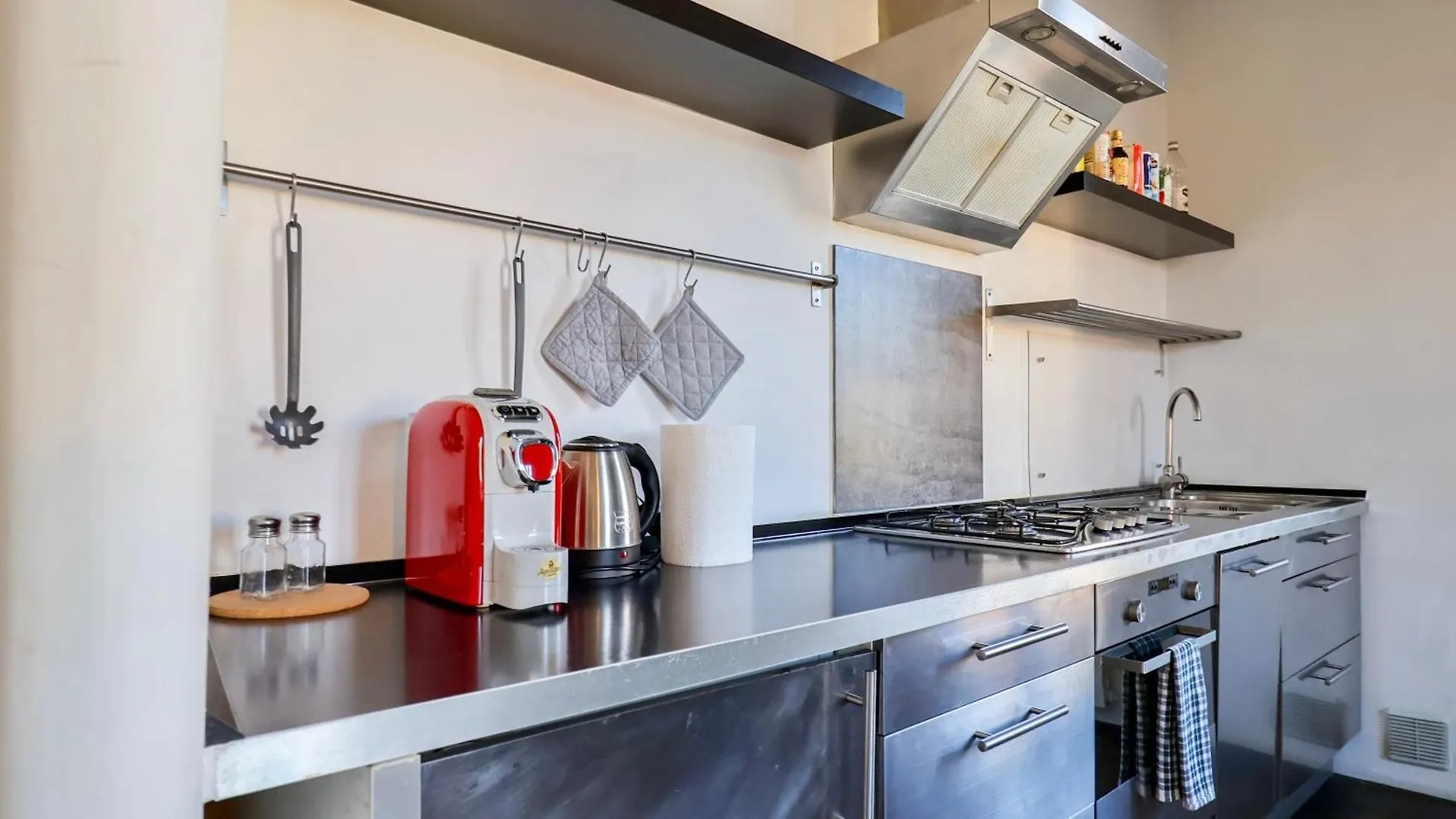 Cozy Apartment In The Center - With Wi-Fi, Smart Tv Pistoia